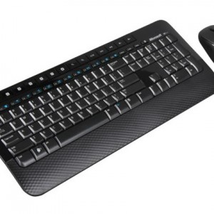 Microsoft Wireless Desktop 2000 M7J-00001 Black 104 Normal Keys USB RF Wireless Ergonomic Keyboard & Mouse
