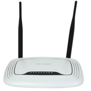 TP-LINK TL-WR841N Wireless N300 Home Router, Up to 300Mbps – IEEE 802.11 b/g/n, 2 x 5 dbi